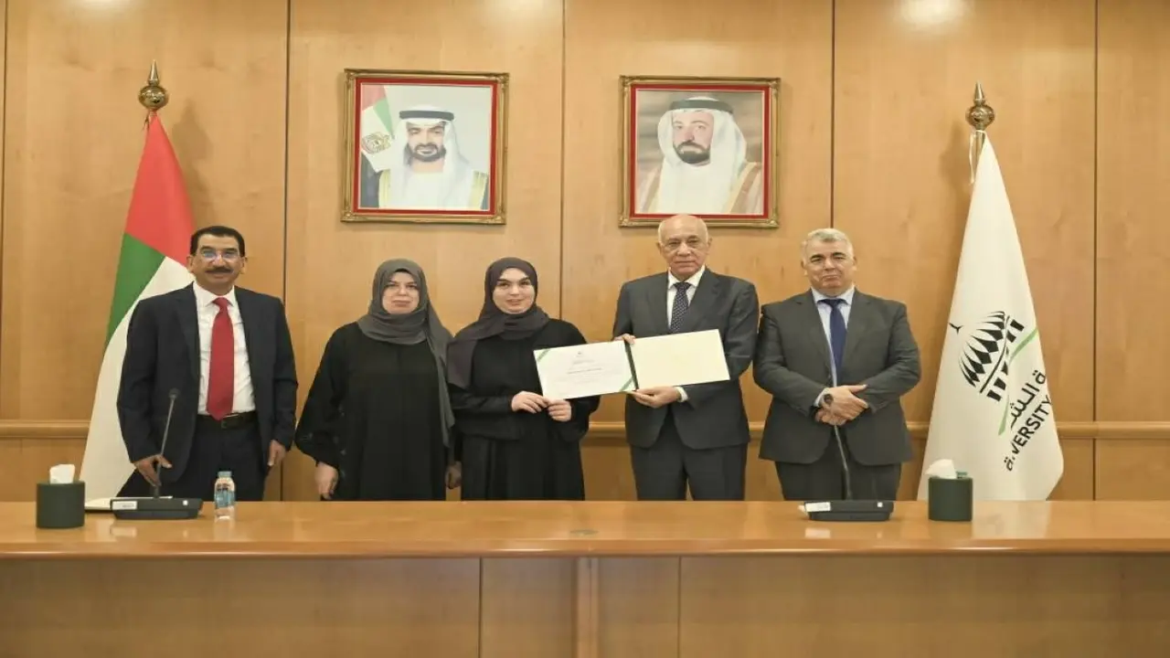 جامعة الشارقة تحتفي بأمهات خريجيها من ذوي الإعاقة